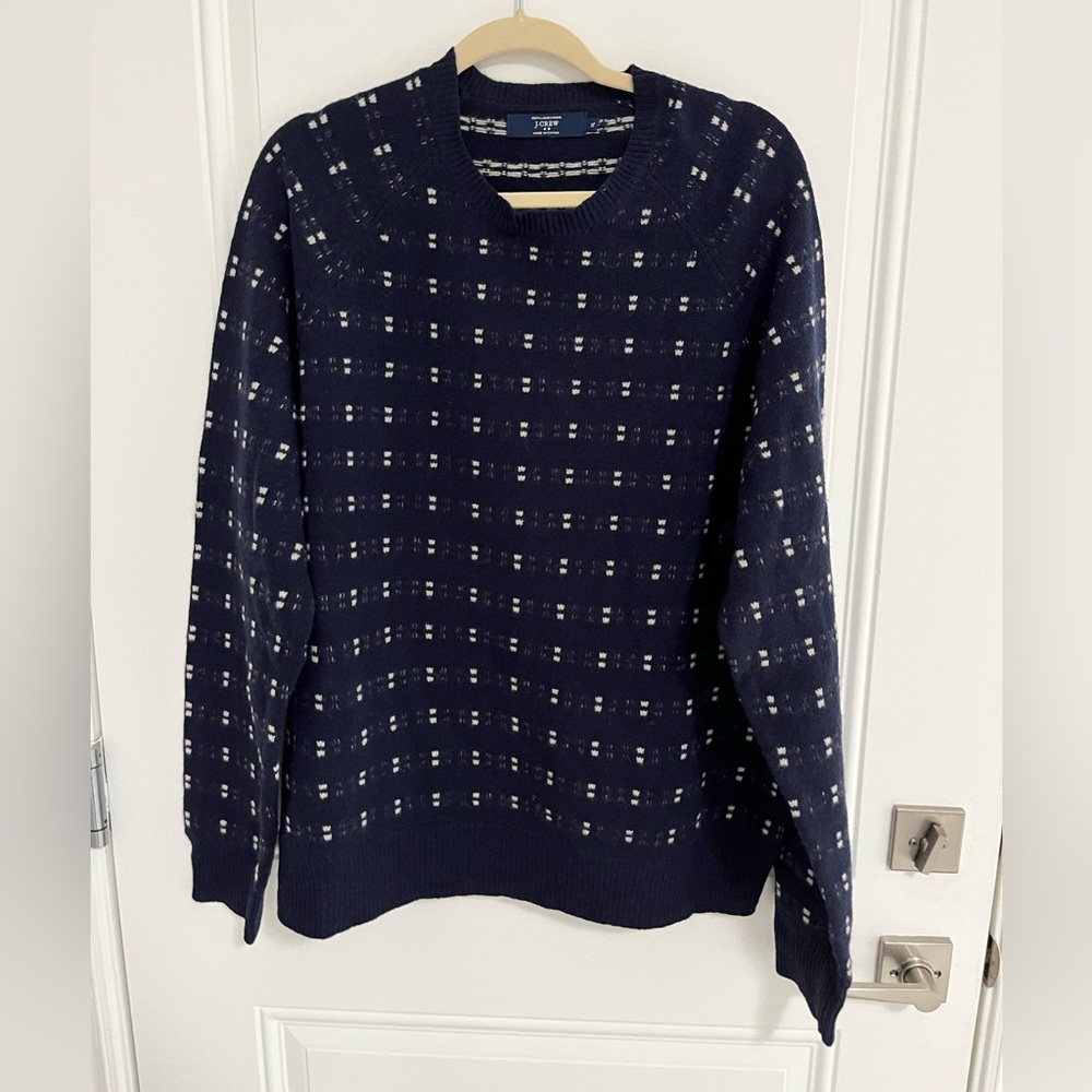 NWOT - J Crew Men’s 100% Lambswool Sweater - Size XL